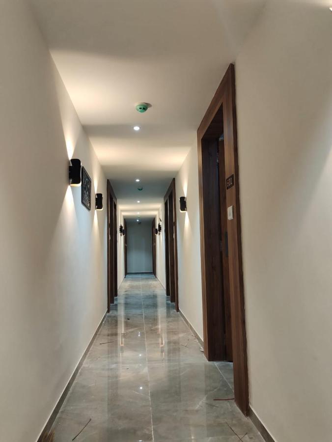 Hotel Lee Park Ahmedabad Ngoại thất bức ảnh