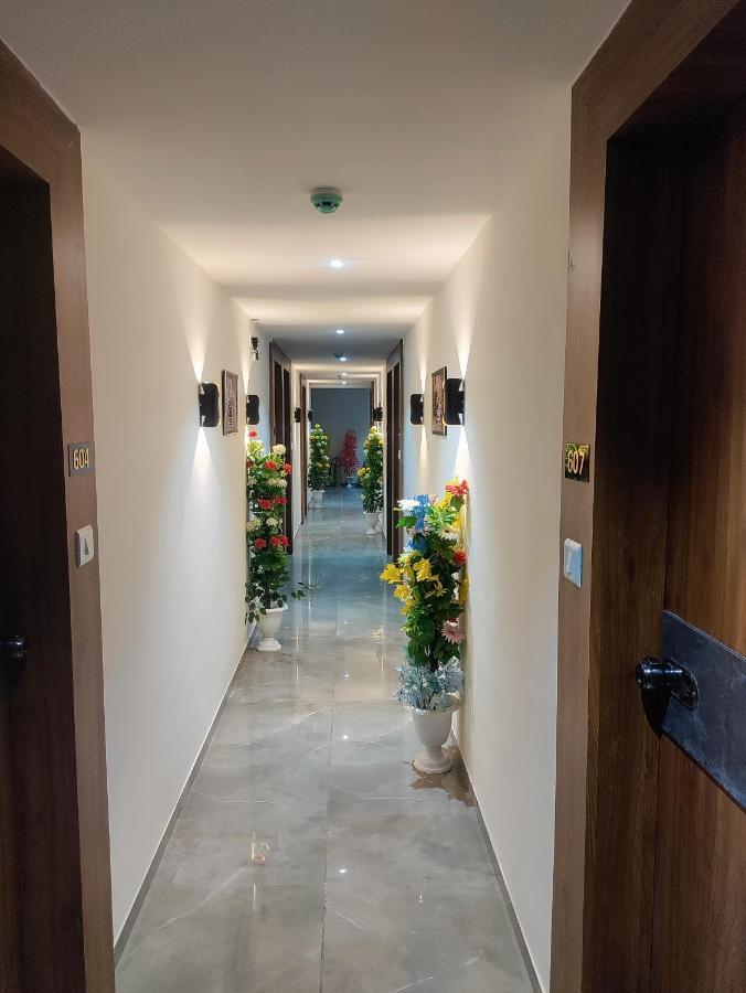 Hotel Lee Park Ahmedabad Ngoại thất bức ảnh
