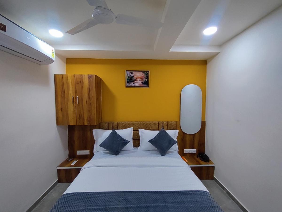 Hotel Lee Park Ahmedabad Ngoại thất bức ảnh