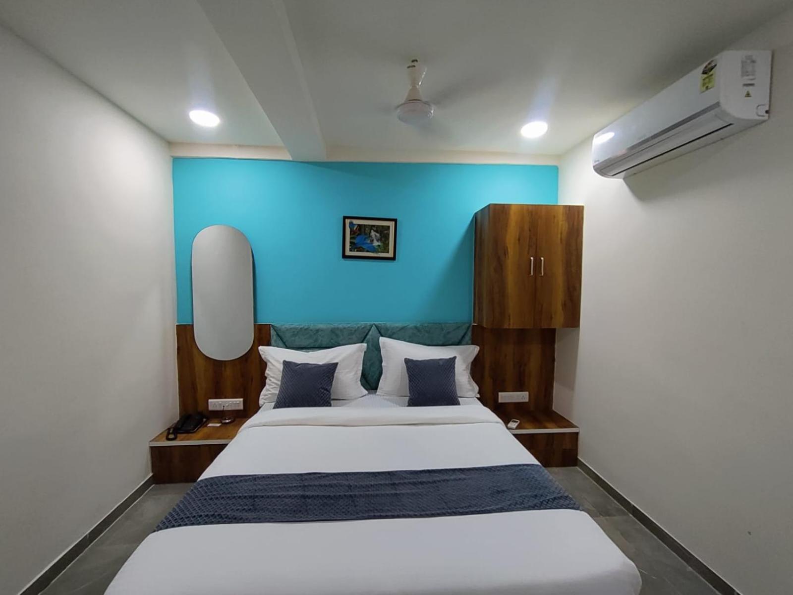 Hotel Lee Park Ahmedabad Ngoại thất bức ảnh